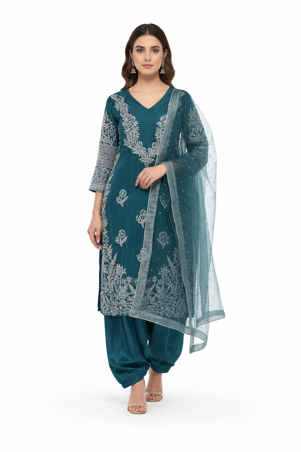 3 Pieces Pakistani Suit – Teal Green Embroidered Chiffon Dress   ۳ ټوټې پاکستاني سوټ – د ټیل شین رنګ ګنډل شوی لباس