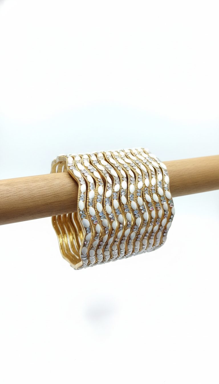 Gold and White Stone Bangles     د سرو زرو او سپين رنګ بنګړي